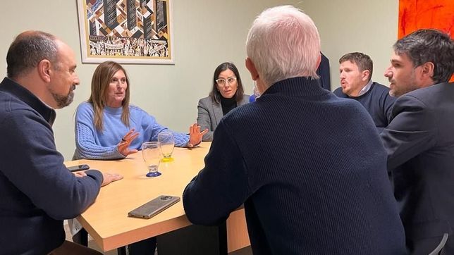 reunion con aroma a alianza entre dos referentes del pro y la ucr en santa fe