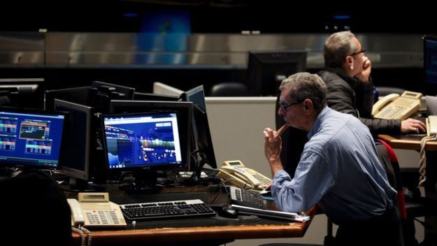 En agosto, la bolsa perdió 41,4%, dólar subió 37,80% y riesgo país se triplicó