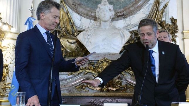 la ¿ultima? crisis: a 18 dias del fin del gobierno, renuncio rubinstein