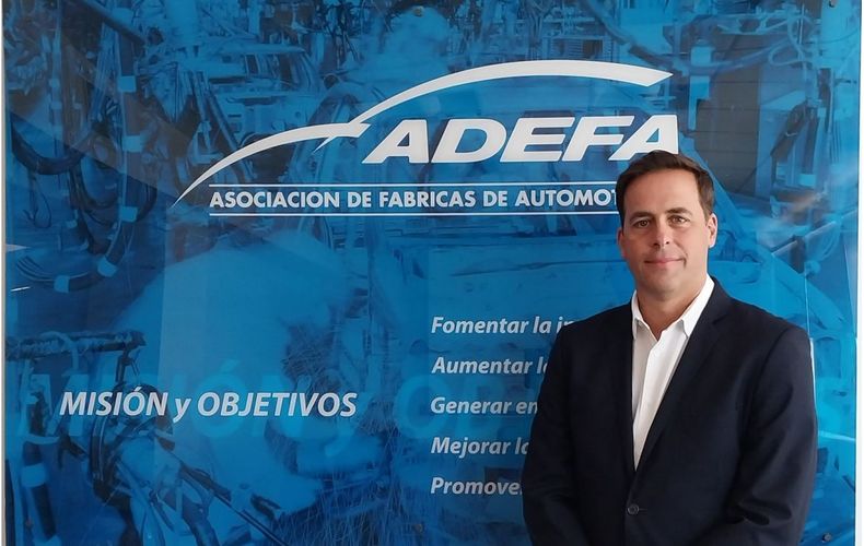 Martín Zuppi, es el director del Grupo Stellantis en Argentina y presidente de ADEFA, que reúne a las automotrices que fabrican en Argentina