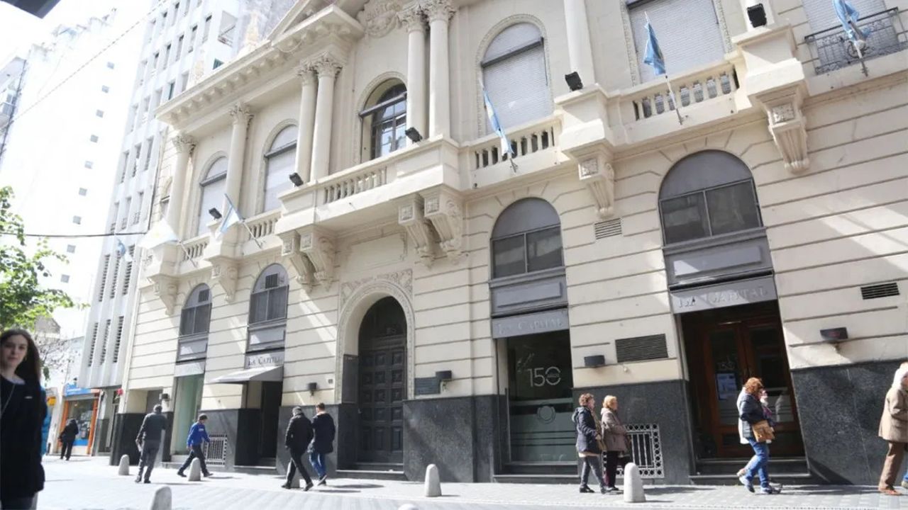 El histórico edificio de La Capital de Rosario ya está en obras en su parte interna.