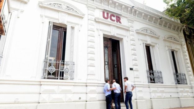 UCR: con críticas al legado de Salvador, intendentes plantan bandera interna
