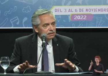 En su contraacto, Fernández llamó a la unidad para “enfrentar a la derecha”