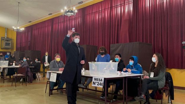 Con presunción de rechazo, Chile plebiscita su nueva Constitución