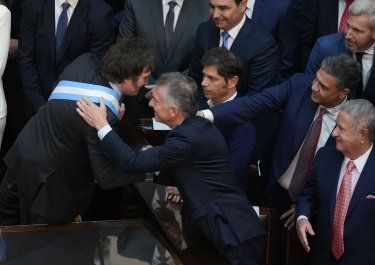 Javier Milei o Axel Kicillof. Para el Círculo Rojo, el escenario 2027 no contiene a Mauricio Macri.&nbsp;