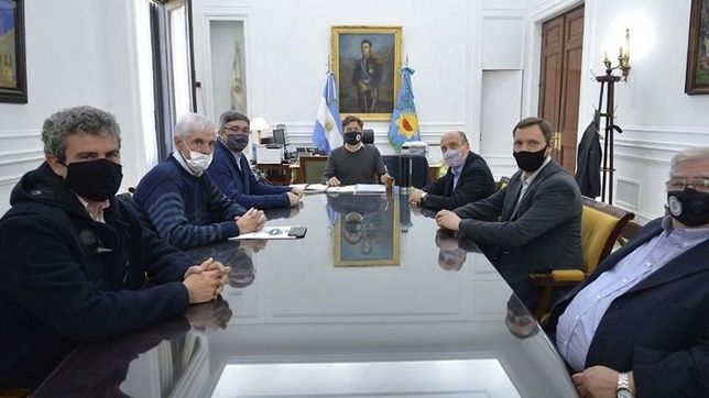 el campo le hace un guino a la impositiva de kicillof y apunta a municipios