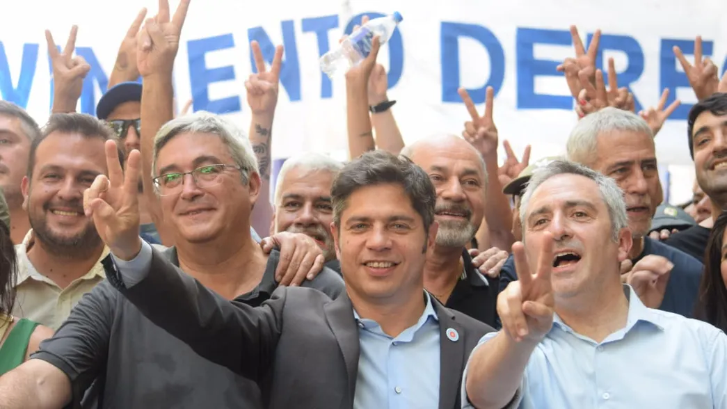 Axel Kicillof en la marcha de la CGT.