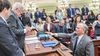 Felipe Michlig jura como presidente de la Convención Reformadora de Santa Fe.