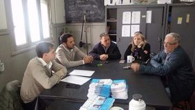 Randazzo fue a Berisso a reforzar su armado: al otro día se le fue un dirigente