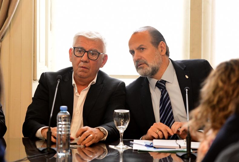 Alejandro Dichiara y Federico Susbielles presionan para que la planta se instale en Buenos Aires.
