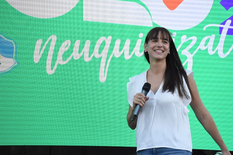 Leticia Esteves, del PRO, respalda a Figueroa.