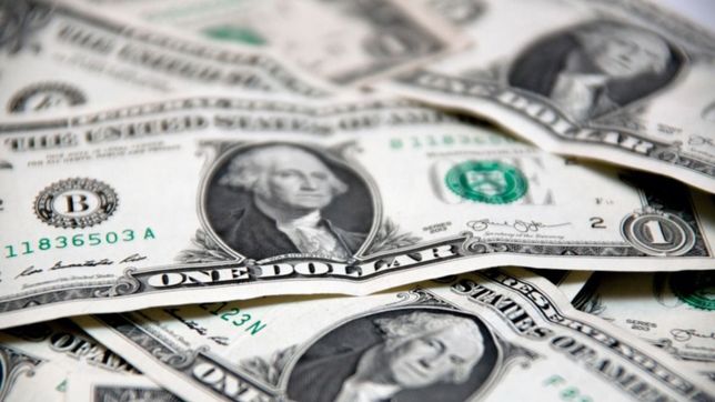 el dolar retrocedio a $28