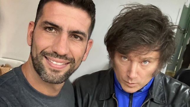 El diputado electo por Jujuy, Manuel Quintar, y Javier Milei.