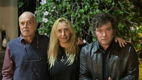 Dolarizar o no dolarizar: arde la interna de los economistas de Milei