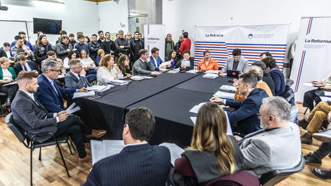 La Convención constituyente de Santa Fe llegó por primera vez a Rosario.