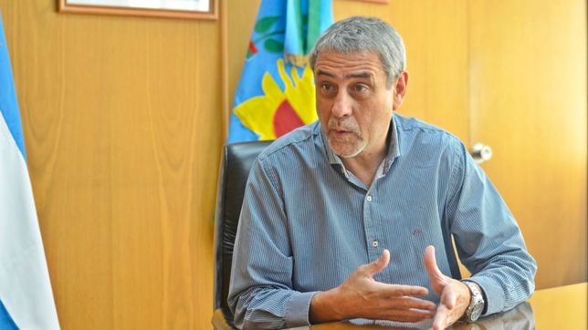 ferraresi pide mesa politica para discutir candidaturas y banca a kicillof
