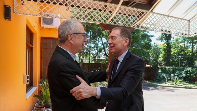 Diego Santilli y Hugo Passalacqua en Posadas, Misiones. 