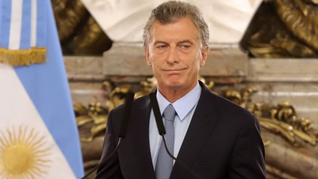vuela el riesgo pais: el mercado teme por macri y una deuda impagable