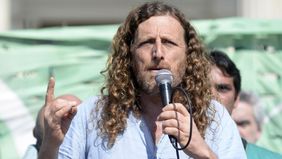 Efecto docentes: los estatales le exigen a Vidal reabrir sus paritarias