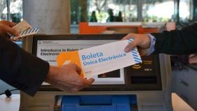 Isa, Leavy y Sáenz capturaron la atención en la apertura de las urnas
