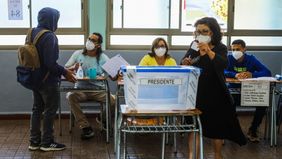 Chile define: el juego de los votos prestados sin cheque en blanco para nadie
