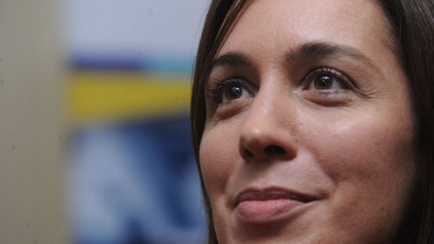 Vidal vuelve al primer amor y activa una red social en el conurbano peronista