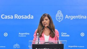 El Gobierno cruzó a Macri y desmintió el éxodo de argentinos