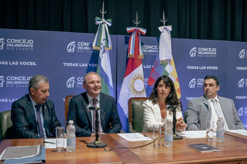 Guillermo de Rivas abrió las sesiones ordinarias en Río Cuarto con críticas a la administración de Javier Milei. 