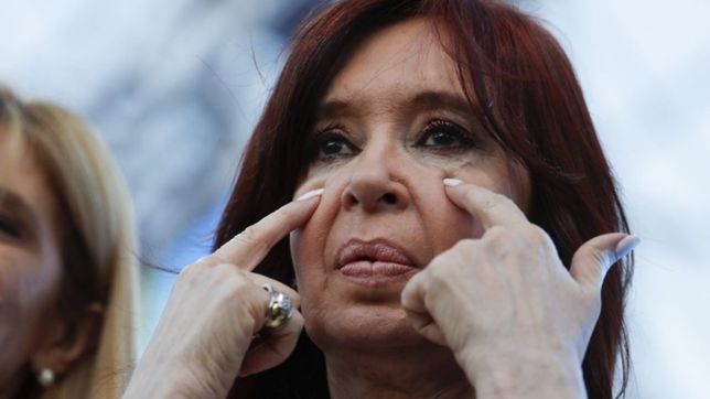 la justicia le rechazo el pedido y cfk estallo: es un peloton de fusilamiento
