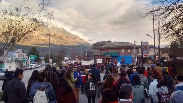 tension en la comarca andina, el otro epicentro del reclamo por maldonado