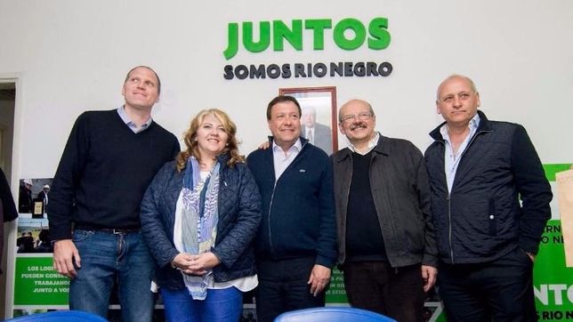 la pata peronista del gobernador de rio negro apunta a un proyecto ambicioso tras 2017