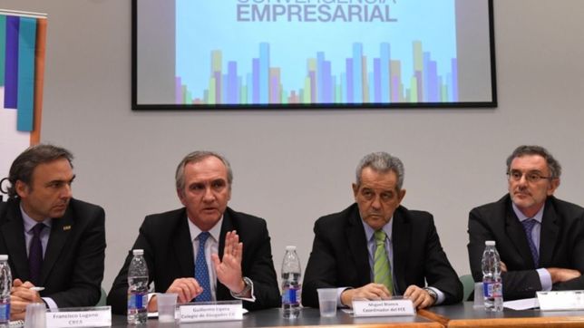 el foro de convergencia empresarial presento sus bases para formulacion de politicas de estado