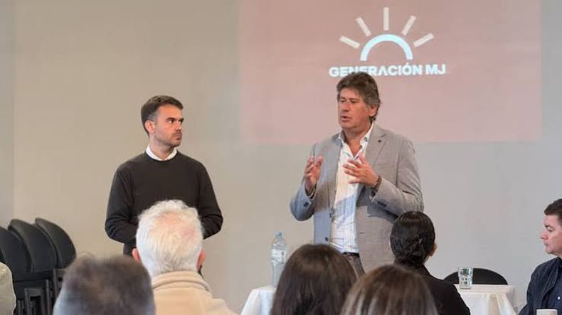 Font y Santacroce, dos intendentes del peronismo que tendieron puentes para compartir modelo de gestión.