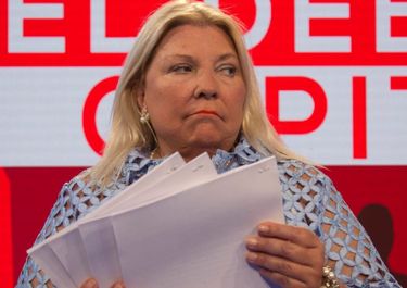 Pidieron la indagatoria a Carrió en la causa por espionaje PRO