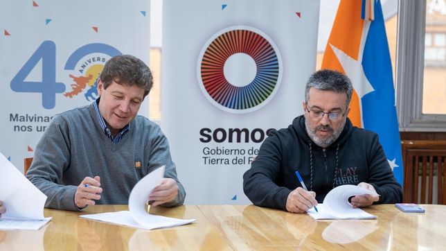 Escala el conflicto docente y amenaza con convertirse en un nuevo dolor de cabeza para Gustavo Melella.