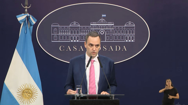 adorni: la mayoria de la gente coincide con lo que estamos haciendo