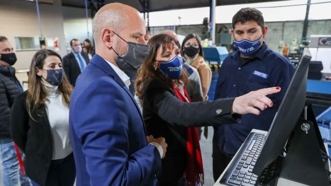 el que maneja la mosca para subir a las pymes a la reactivacion