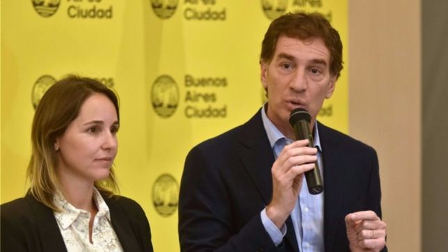 el gobierno completa el mensaje: si piden permiso, pueden protestar