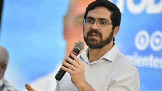 Martín Barrionuevo será el candidato a vicegobernador de Ricardo Colombi en las elecciones de Corrientes. 