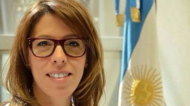 reaparecio laura alonso y protegio a dujovne de un posible conflicto de intereses