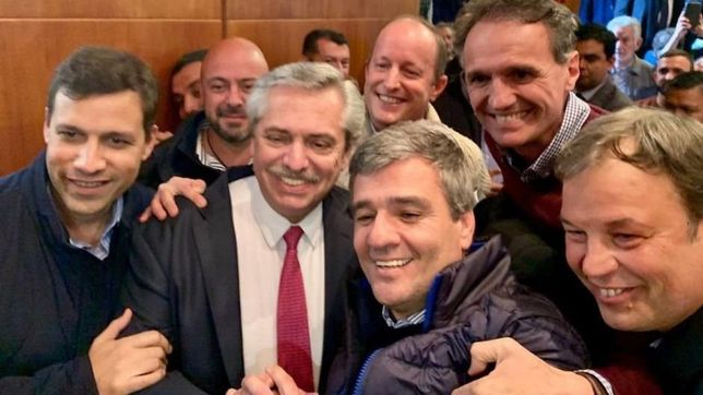 la mano de cfk y el poder territorial, claves del repunte bonaerense de todos