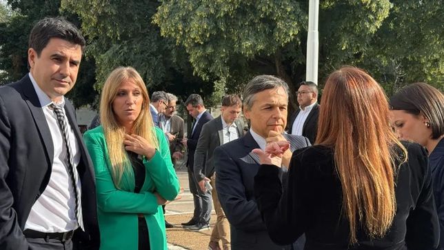 Eduardo Toniolli junto a Florencia Carignano.