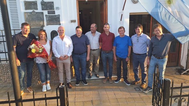 el radicalismo discolo apura otra cita con llaryora y lanza su liga transversal