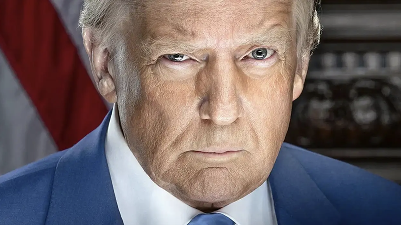 Uno de los retratos oficiales de Donald Trump, difundido poco antes de su segunda asunción el 20 de enero último, ya le anunciaba al mundo un gesto hostil.