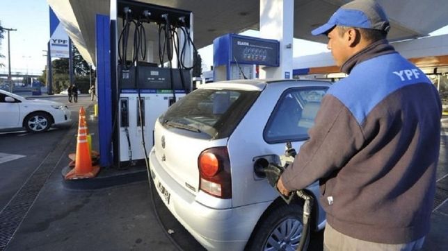 los precios de las naftas de ypf subiran segun el barrio y el horario de venta