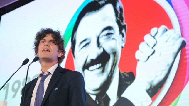 lousteau le quita dirigentes a bazze y erosiona el bloque de salvador