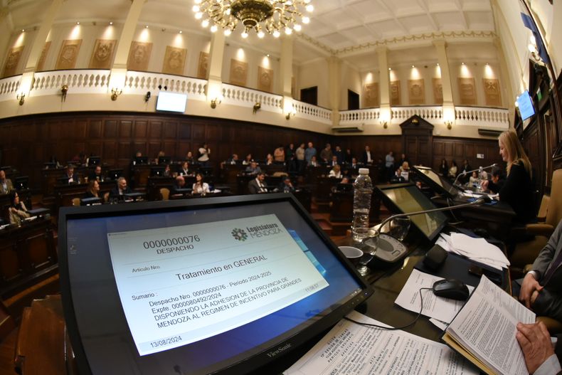 El proyecto del  RIGI aprobado fue enviado por el gobierno de Alfredo Cornejo