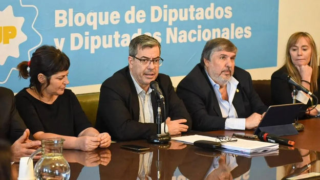 Germán Martínez (Diputados); José Mayans y Juliana Di Tullio (Senado), líderes del peronismo en el Congreso. Germán Martínez (Diputados); José Mayans y Juliana Di Tullio (Senado), líderes del peronismo en el Congreso.