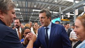 Club de París: el plomero del Titanic tapa un agujero grande y saca pecho político