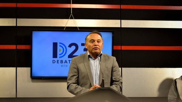 Ariel Rivero abandona el respaldo a Javier Milei y construye para Dante Gebel en Río Negro y la Patagonia. Ariel Rivero abandona el respaldo a Javier Milei y construye para Dante Gebel en Río Negro y la Patagonia.